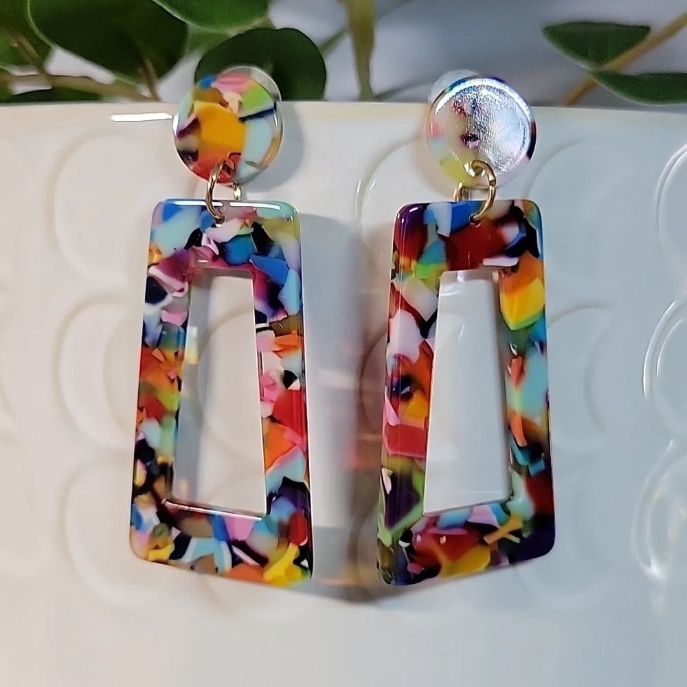 Kaleidescope Lucite Drop Earrings, oblong - Picture 1 of 6